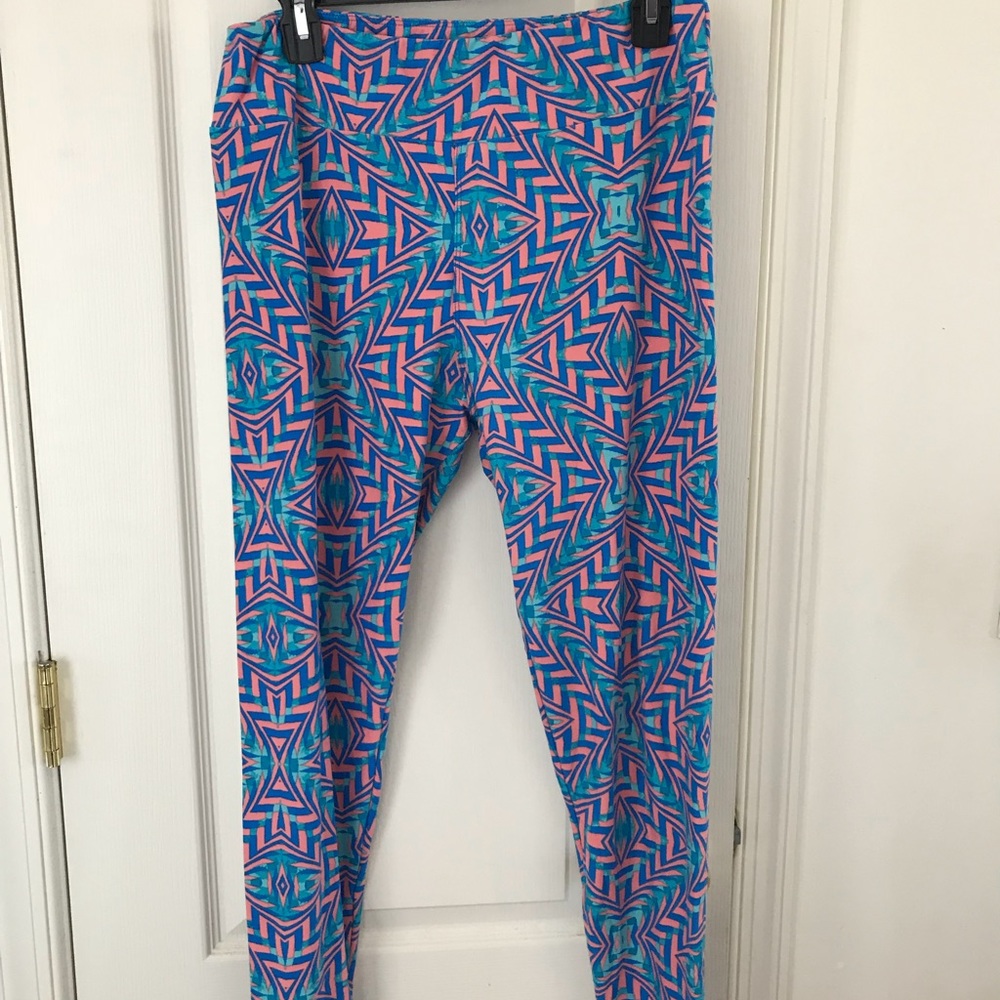 Lularoe tall and curvy multi-color print